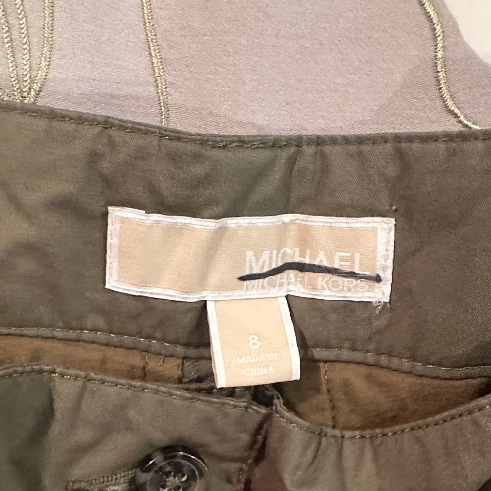 Michael Kors Women’s Green Cargo Pants- Size 8 - Picture 2 of 4